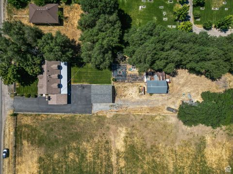 Tiny photo for 530 W MAPLE ST N, Mapleton, UT 84664 (MLS # 2105360)