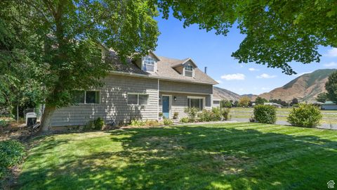 Tiny photo for 530 W MAPLE ST N, Mapleton, UT 84664 (MLS # 2105360)
