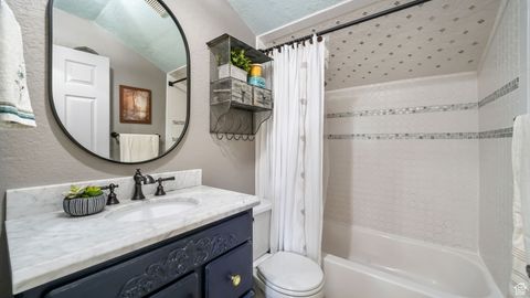 Tiny photo for 530 W MAPLE ST N, Mapleton, UT 84664 (MLS # 2105360)