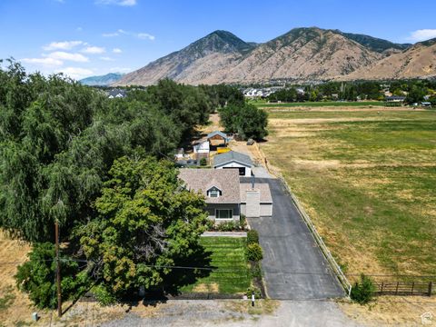 Tiny photo for 530 W MAPLE ST N, Mapleton, UT 84664 (MLS # 2105360)