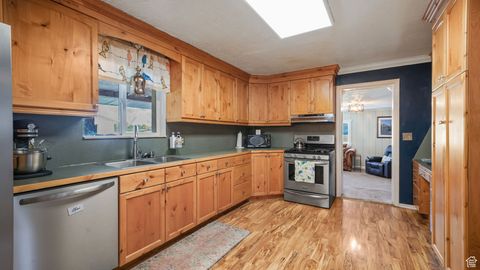 Tiny photo for 530 W MAPLE ST N, Mapleton, UT 84664 (MLS # 2105360)