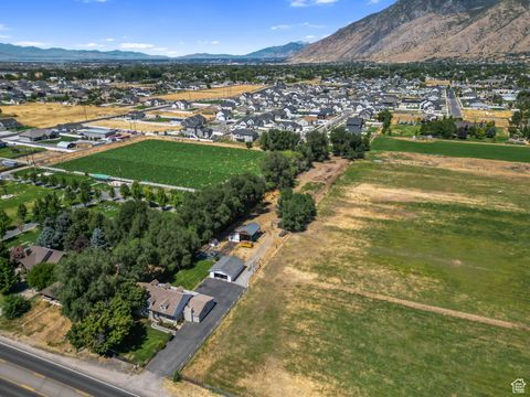 Tiny photo for 530 W MAPLE ST N, Mapleton, UT 84664 (MLS # 2105360)