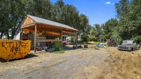 Tiny photo for 530 W MAPLE ST N, Mapleton, UT 84664 (MLS # 2105360)