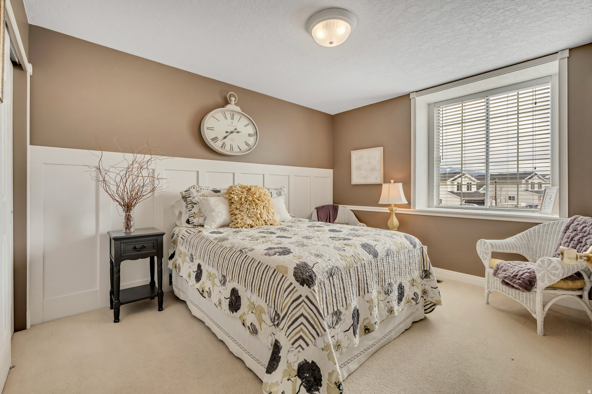 HOMES AT CROSSPOINTE - Residential