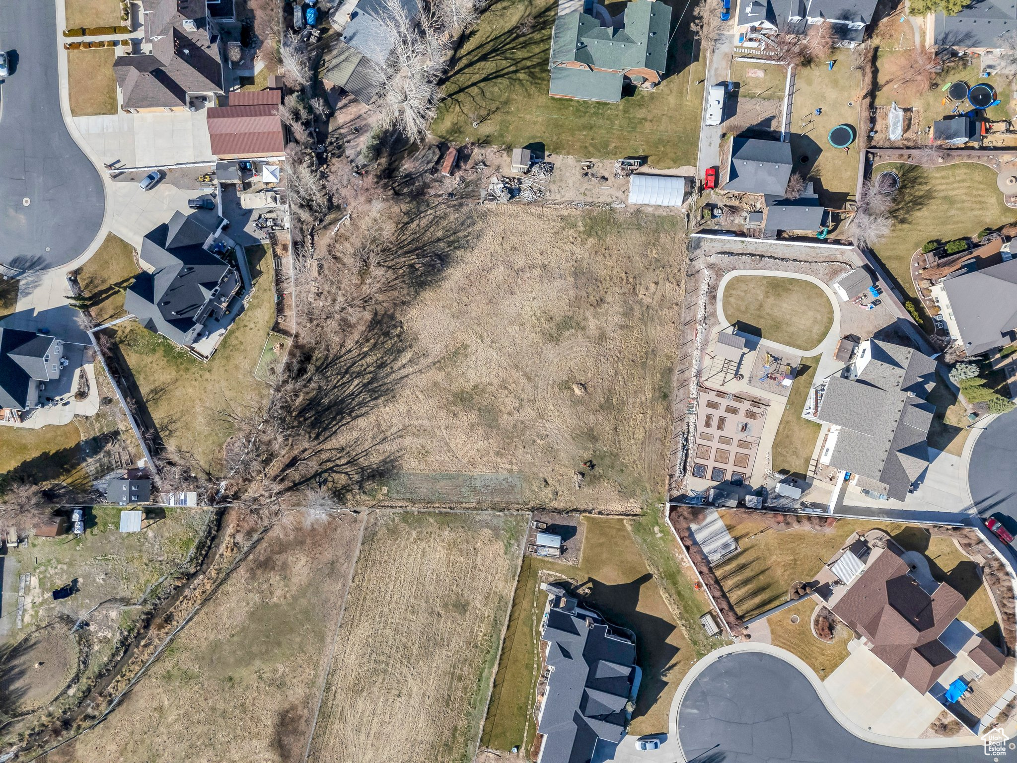 LINDON MEADOWS - Land