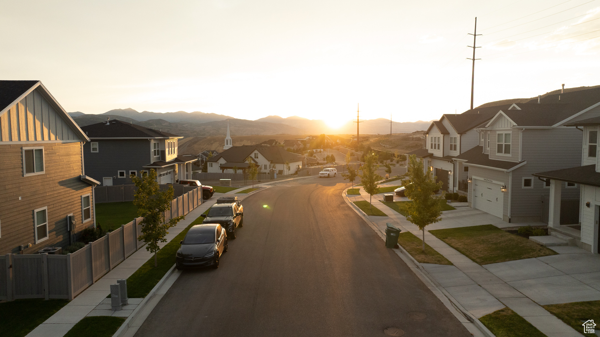 NORTHRIDGE - Residential