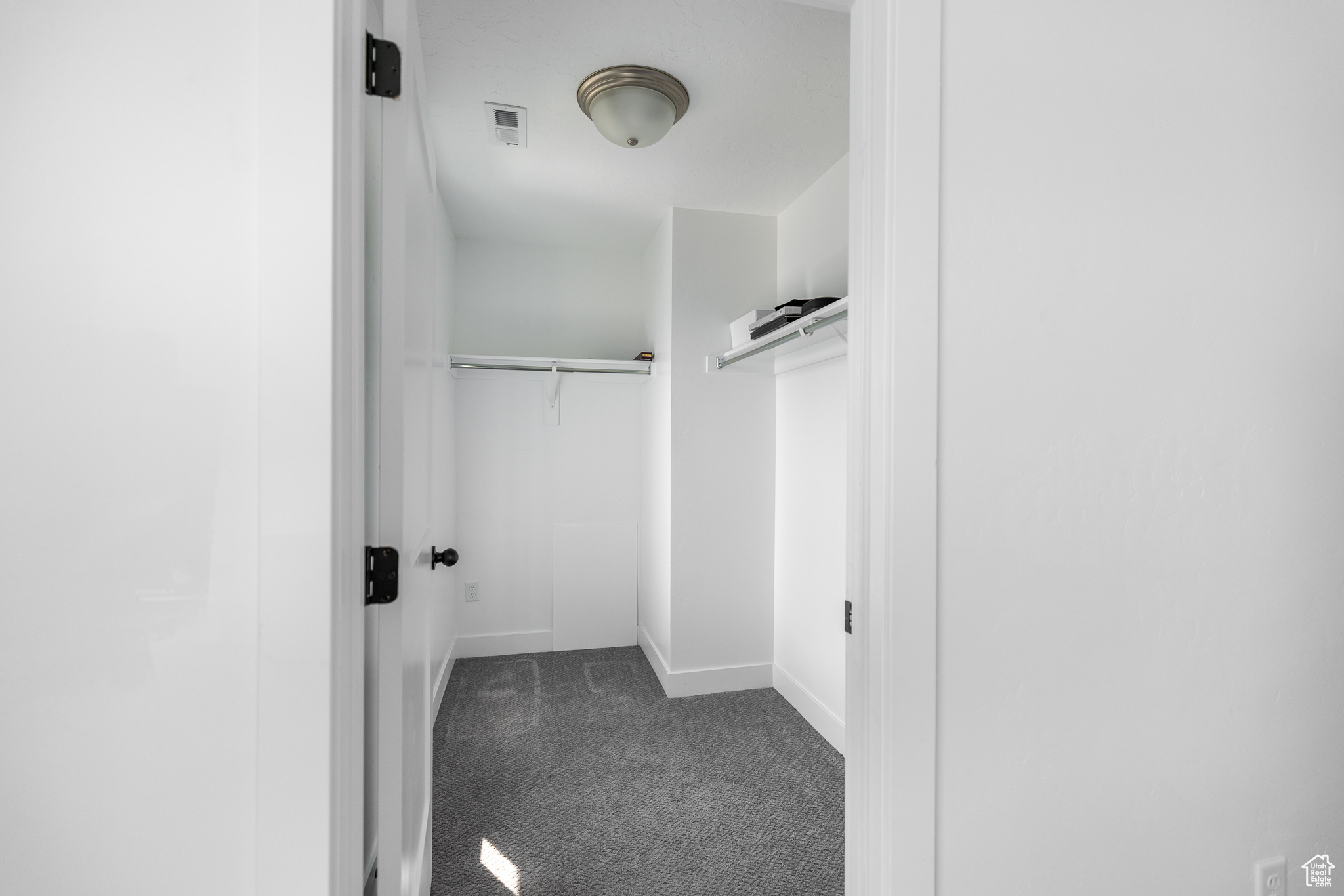 NORTHRIDGE - Residential