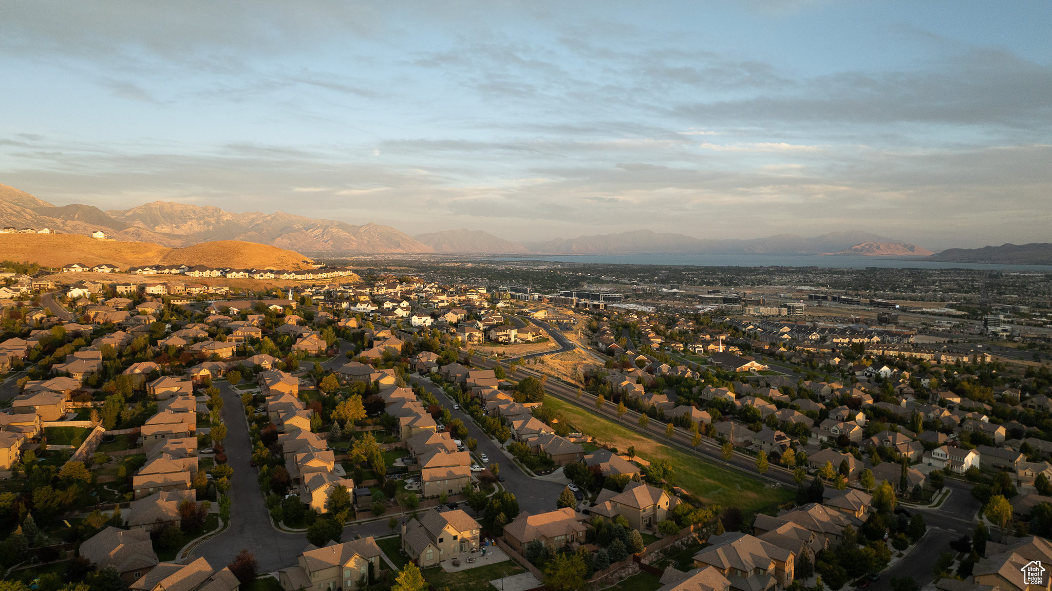 NORTHRIDGE - Residential