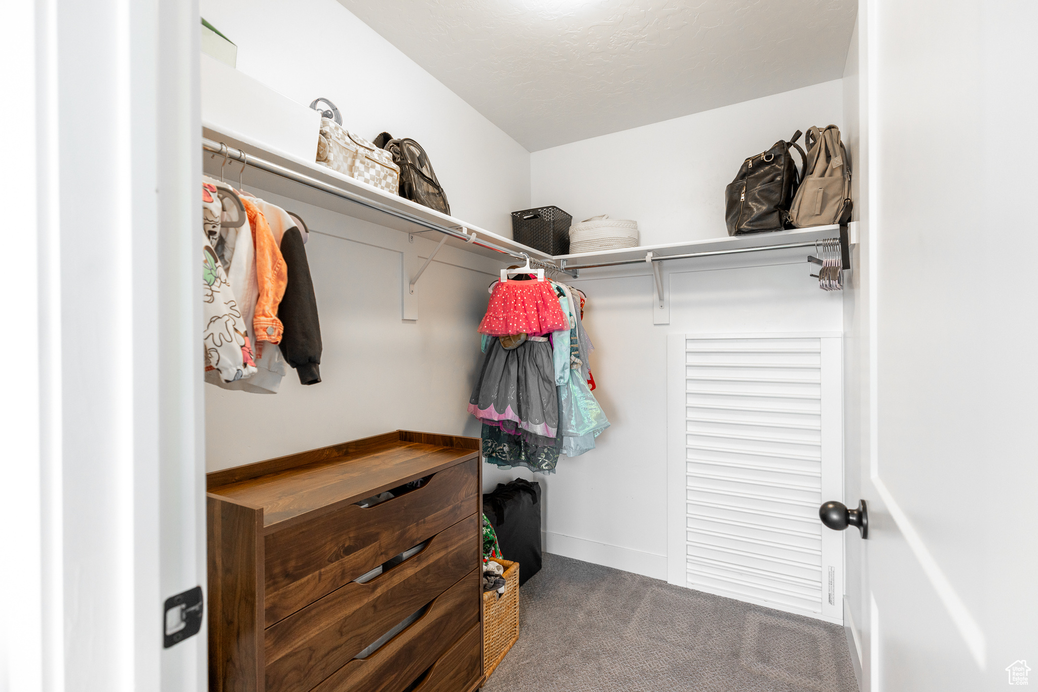 NORTHRIDGE - Residential