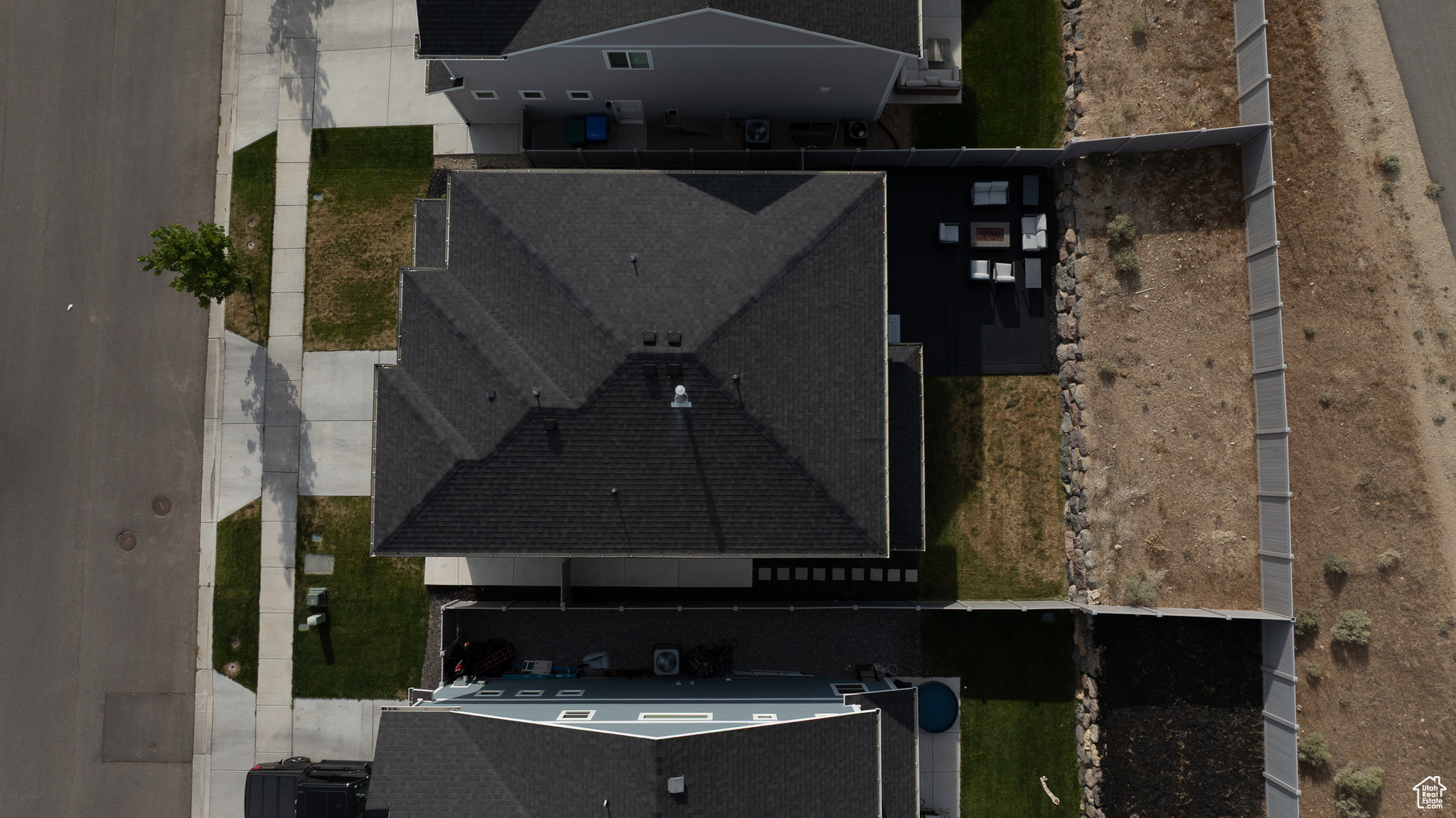 NORTHRIDGE - Residential