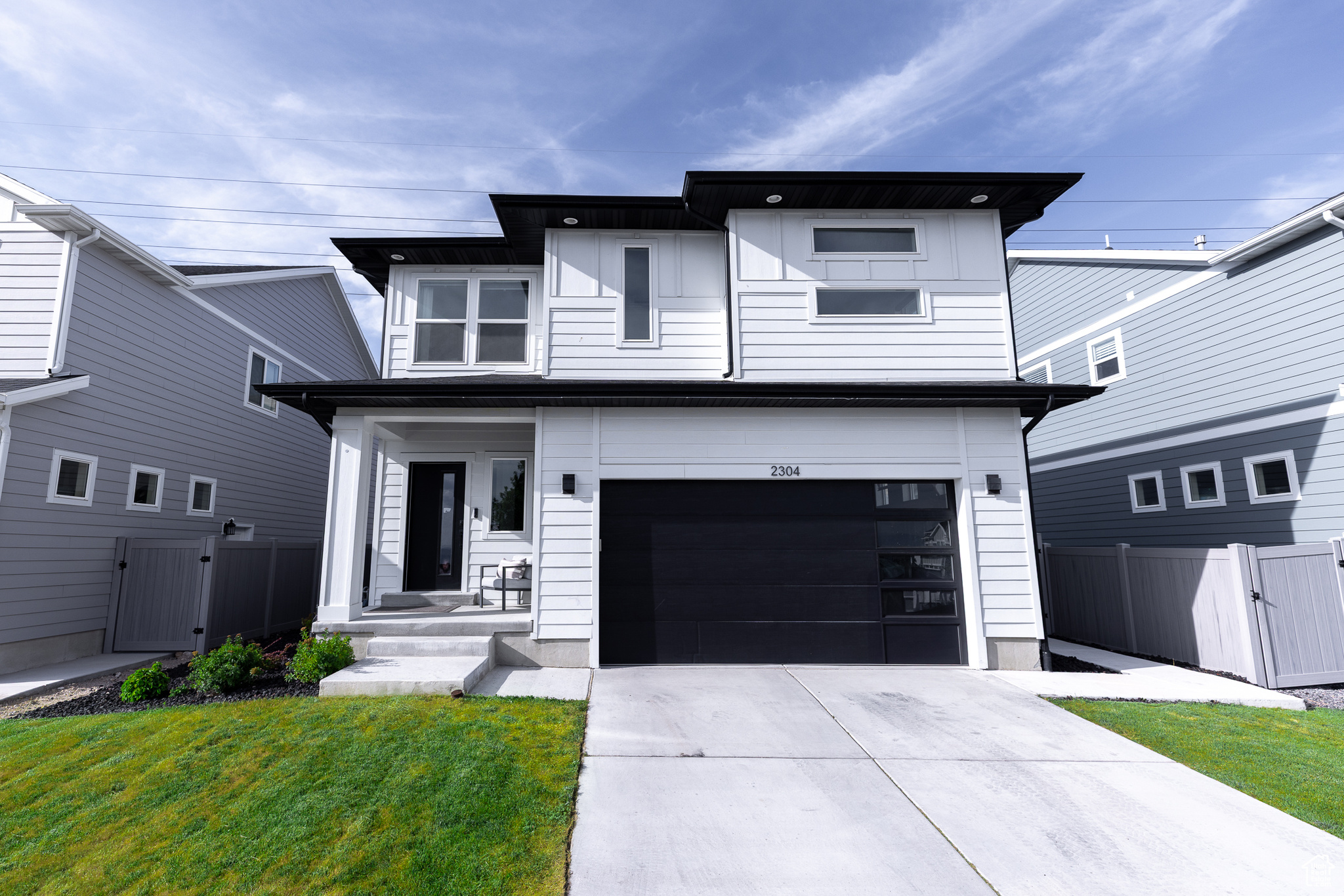 NORTHRIDGE - Residential