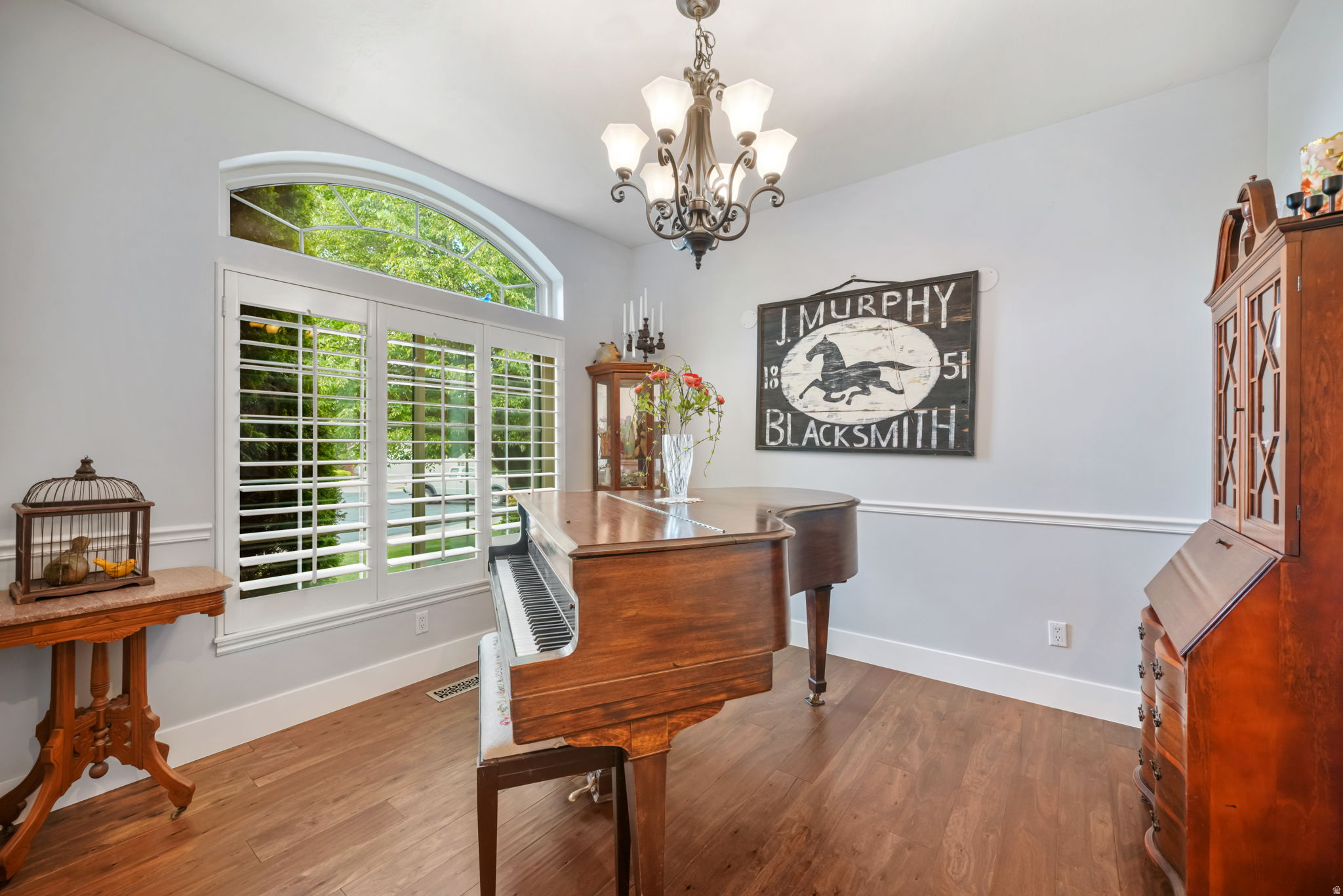 STRAWBERRY ESTATES - Residential