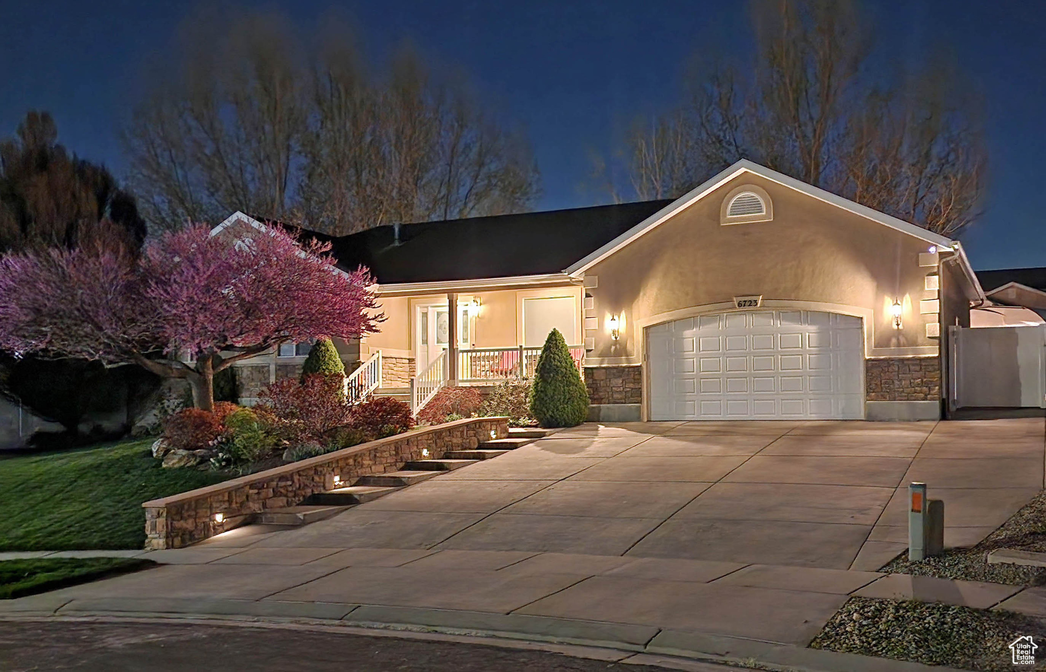 6723 W Hunter Farm Cir, West Valley City, Utah image 2