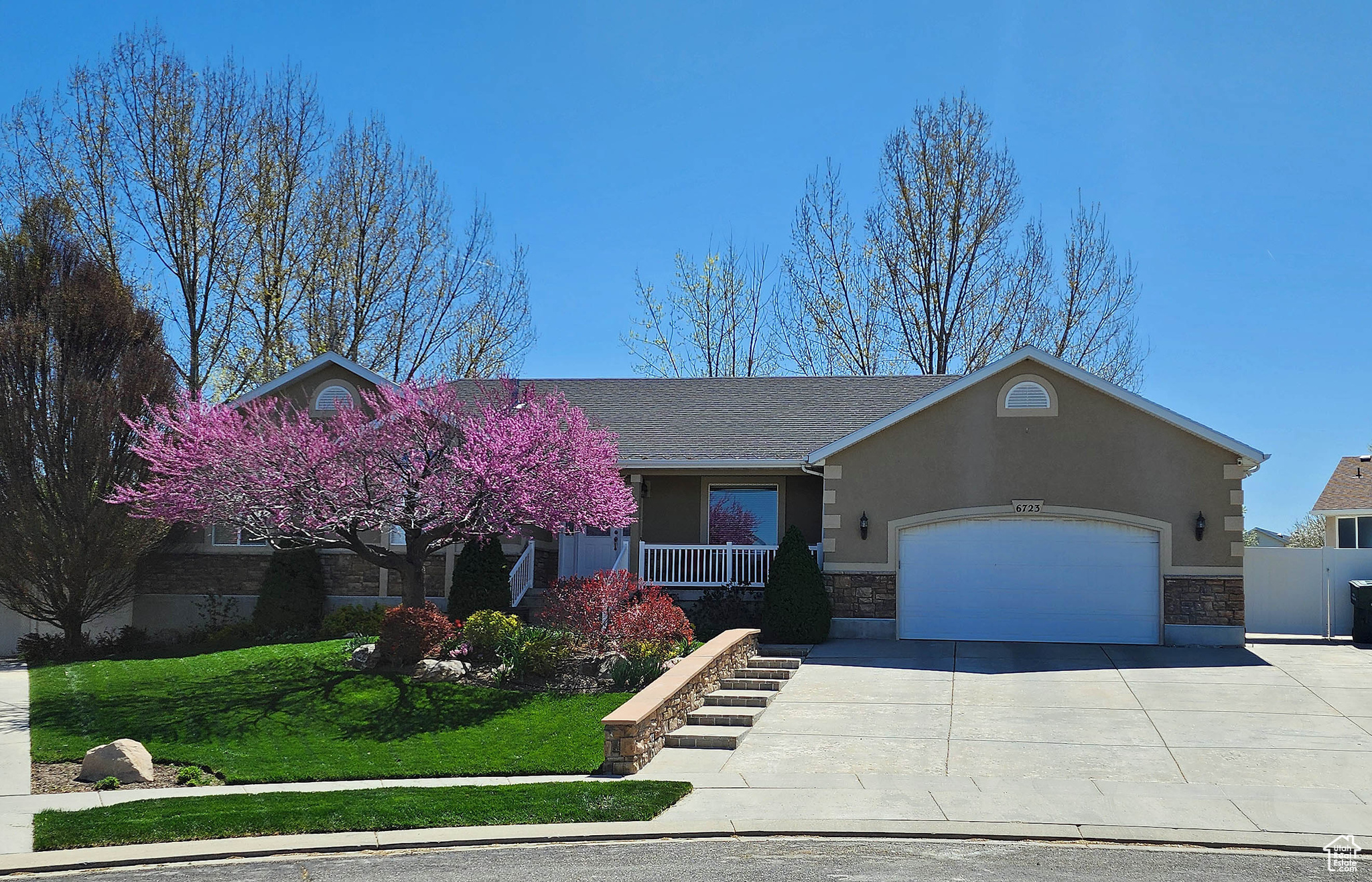 6723 W Hunter Farm Cir, West Valley City, Utah image 1