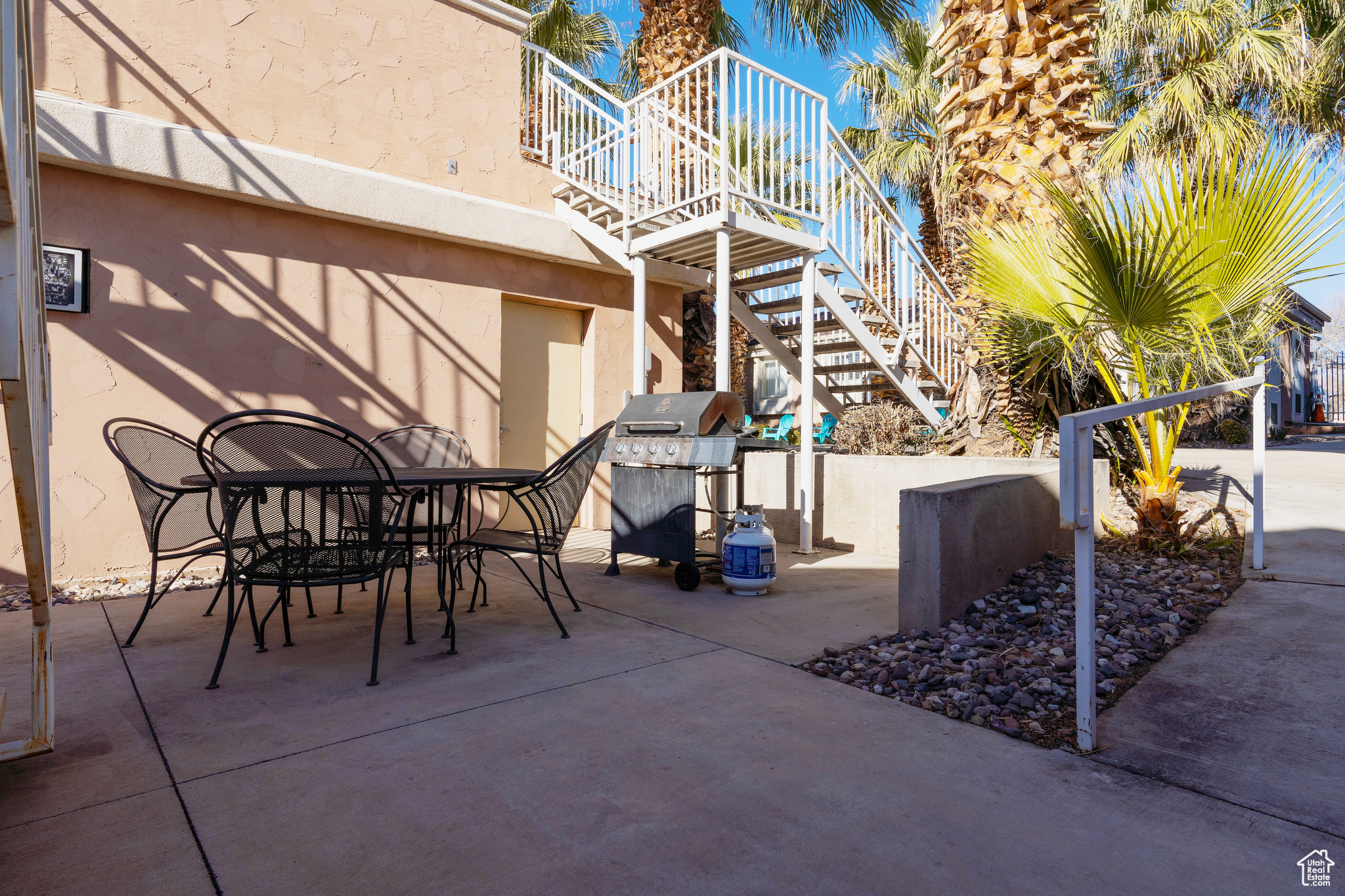 ST GEORGE CITY SURVEY - Residential Income