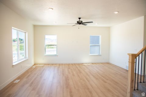 Tiny photo for 439 E 720 N LOT #10 N, Salem, UT 84653 (MLS # 2098815)