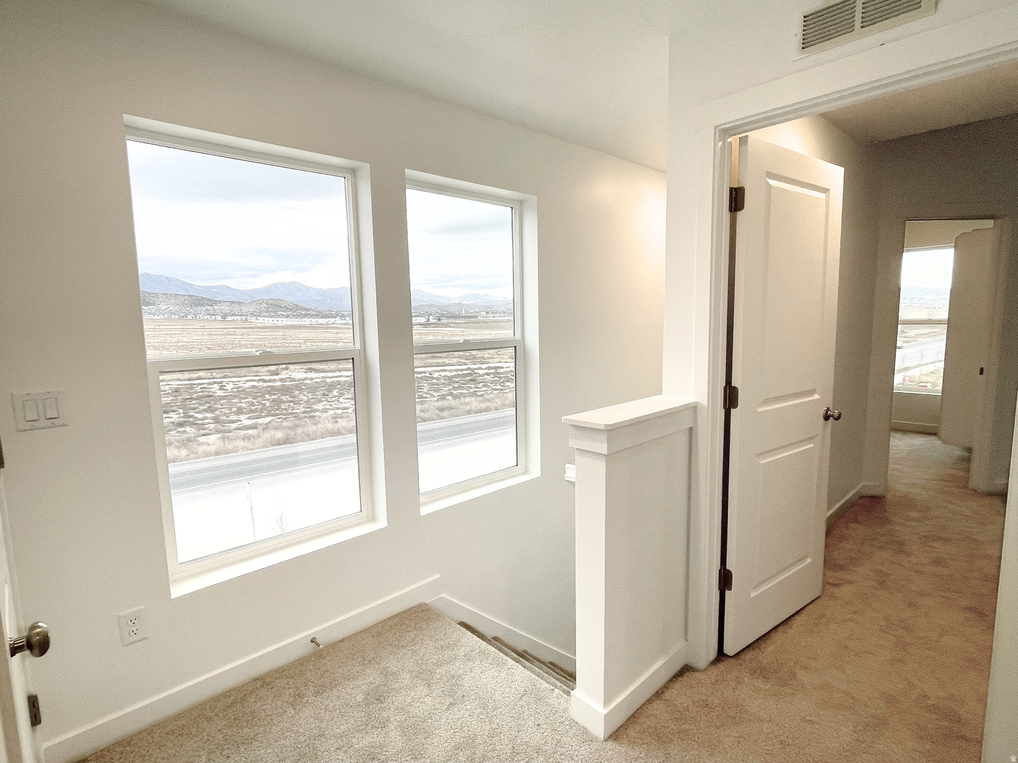 BEACON POINTE - Residential