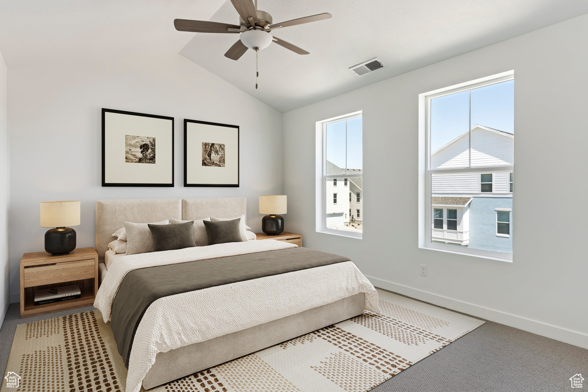 BEACON POINTE - Residential