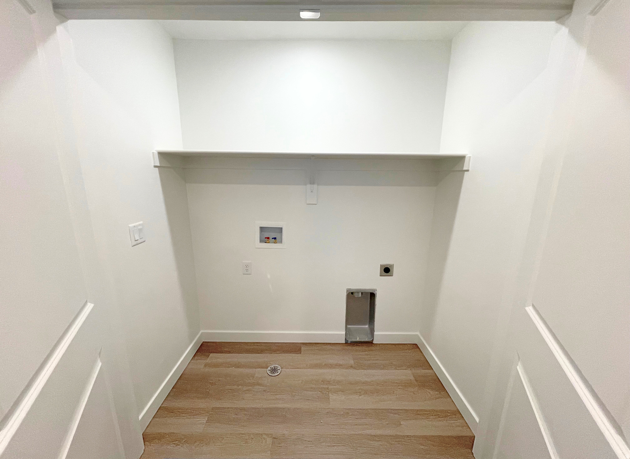 BEACON POINTE - Residential