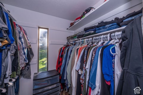Tiny photo for 552 E 3300 N, North Ogden, UT 84414 (MLS # 2189421)