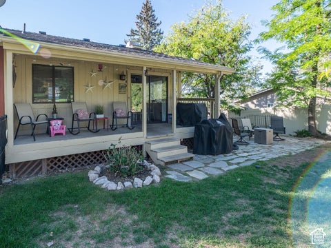 Tiny photo for 552 E 3300 N, North Ogden, UT 84414 (MLS # 2189421)
