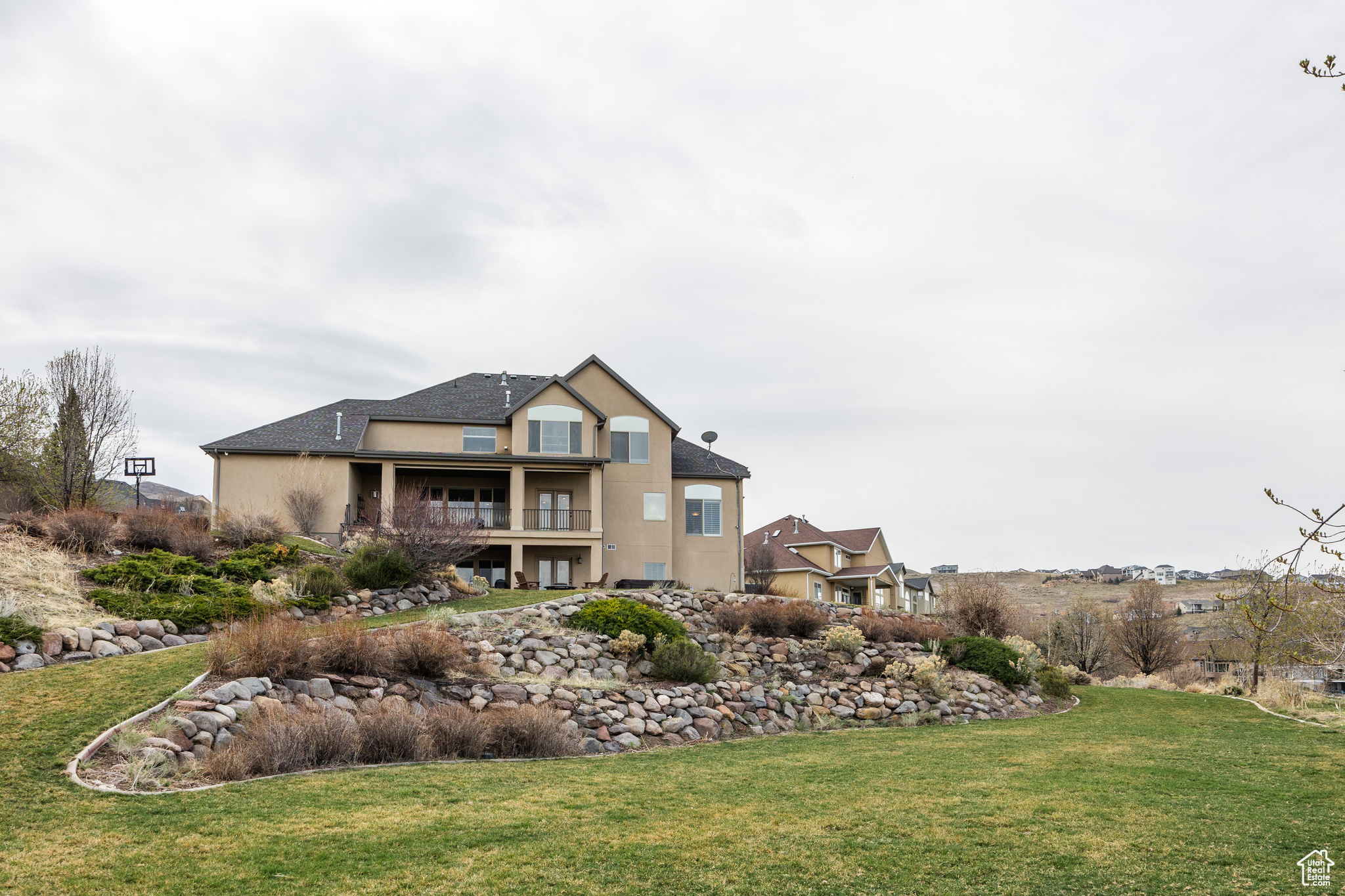 428 S Canyon View Cir, North Salt Lake, Utah image 2