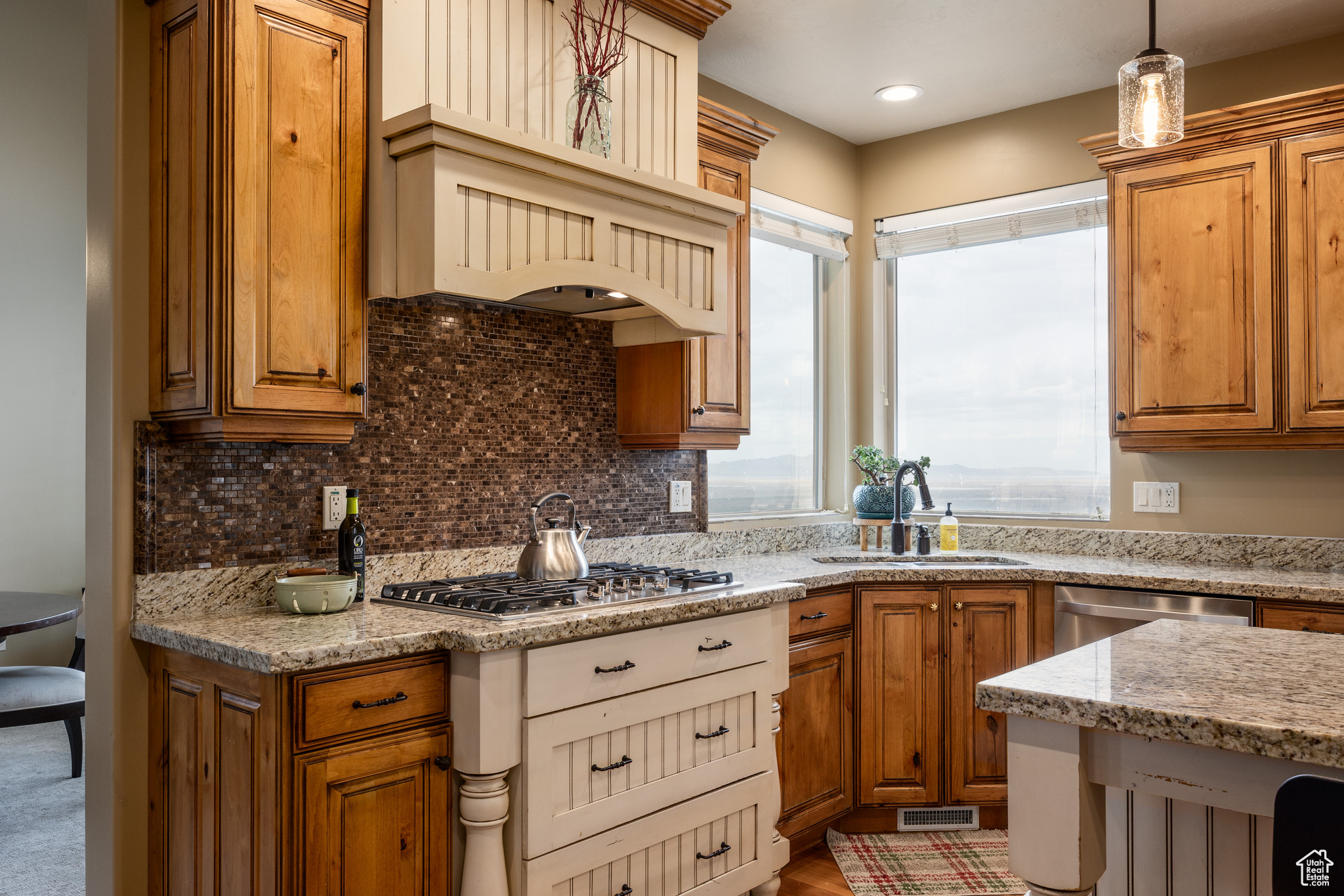 428 S Canyon View Cir, North Salt Lake, Utah image 14