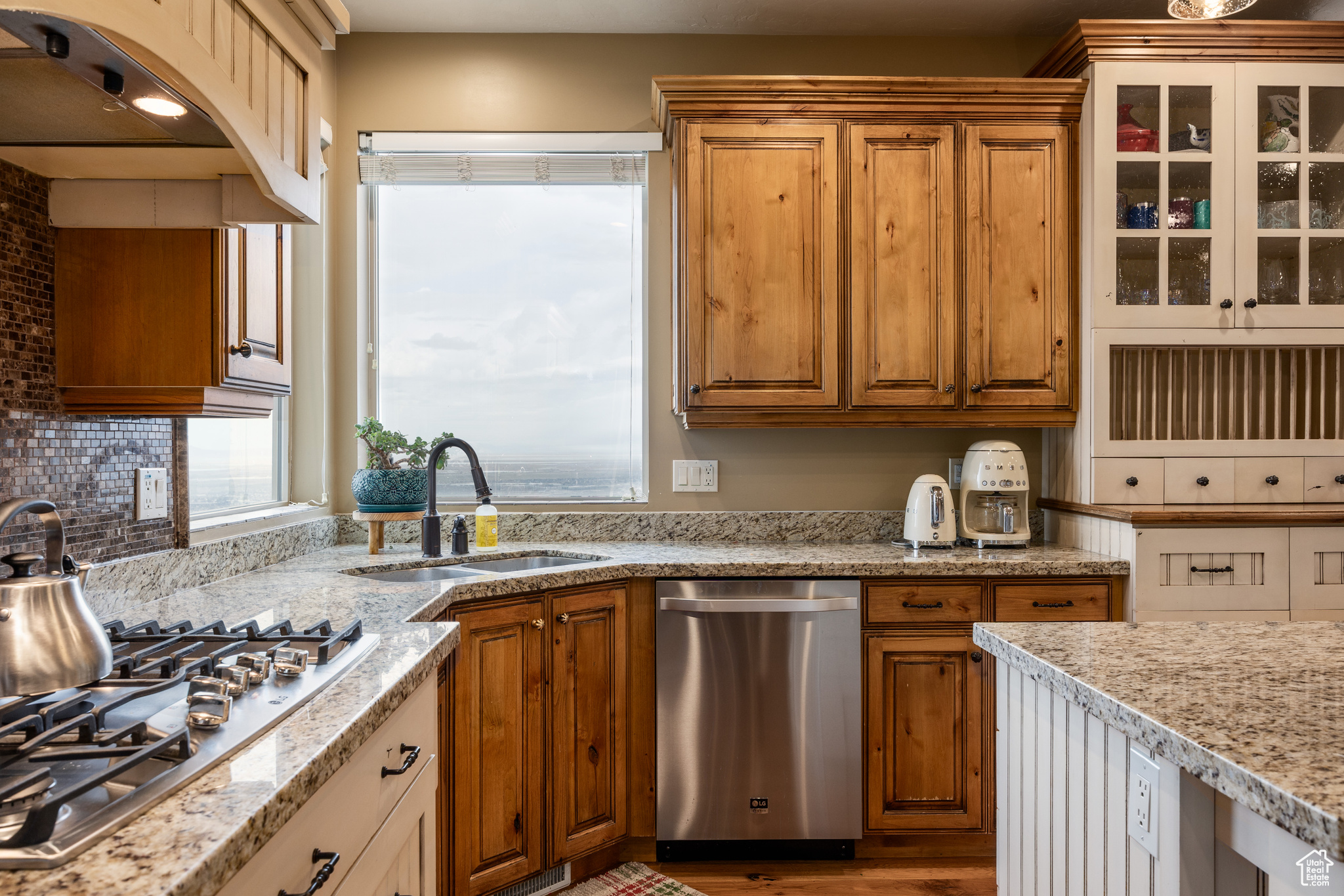 428 S Canyon View Cir, North Salt Lake, Utah image 16