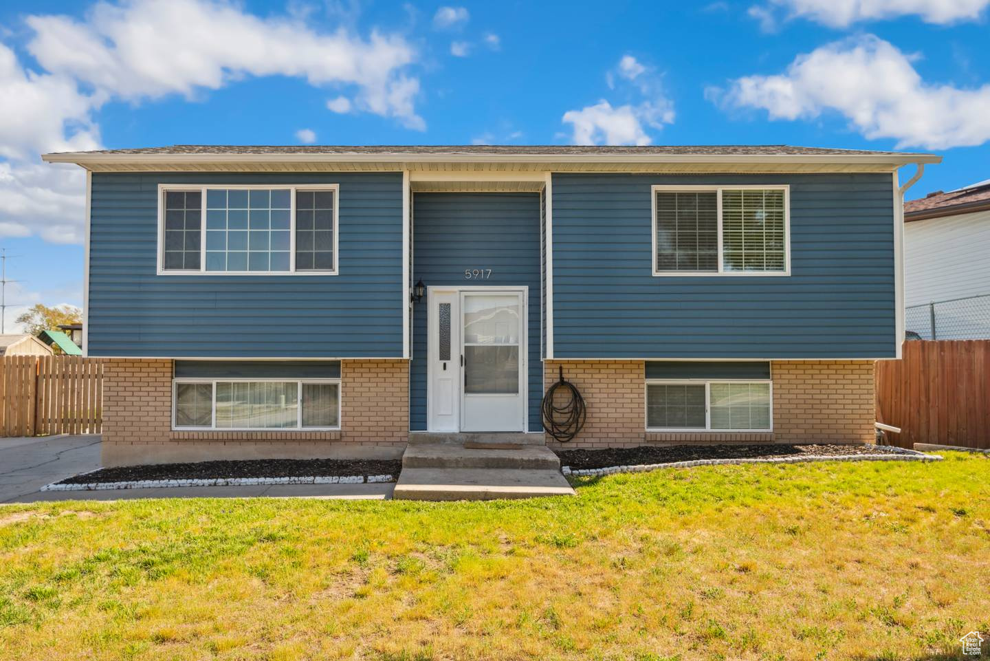 5917 W Horn Silver Cir, Salt Lake City, Utah image 2