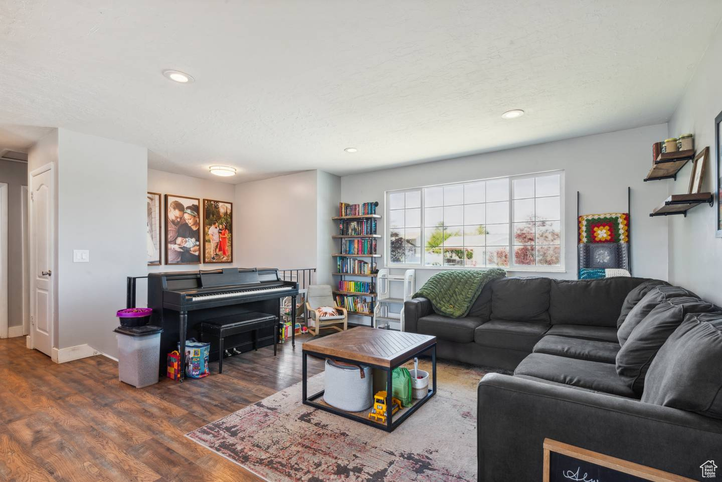 5917 W Horn Silver Cir, Salt Lake City, Utah image 6