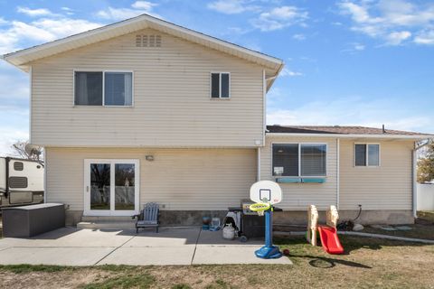 Tiny photo for 12241 S PAULSON CIR W, Riverton, UT 84065 (MLS # 2142122)