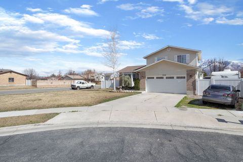 Tiny photo for 12241 S PAULSON CIR W, Riverton, UT 84065 (MLS # 2142122)