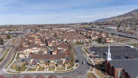 Tiny photo for 936 W SPRING CREEK LN, Farmington, UT 84025 (MLS # 2143625)