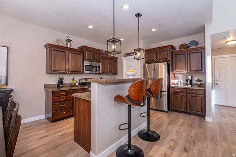 Tiny photo for 936 W SPRING CREEK LN, Farmington, UT 84025 (MLS # 2143625)