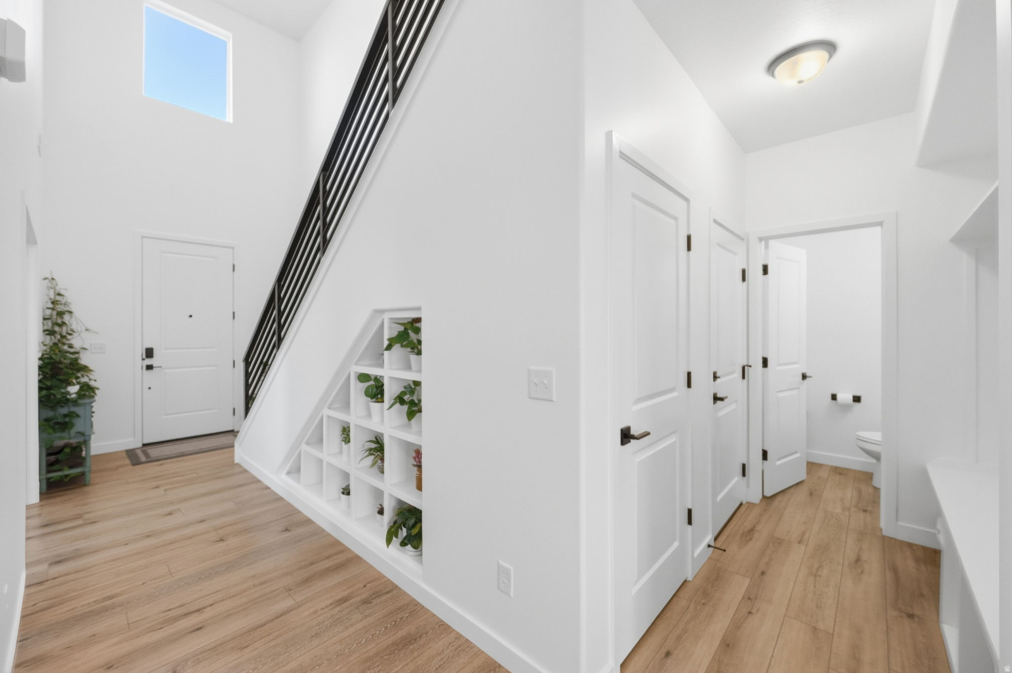 SHORELINE CREEKSIDE - Residential