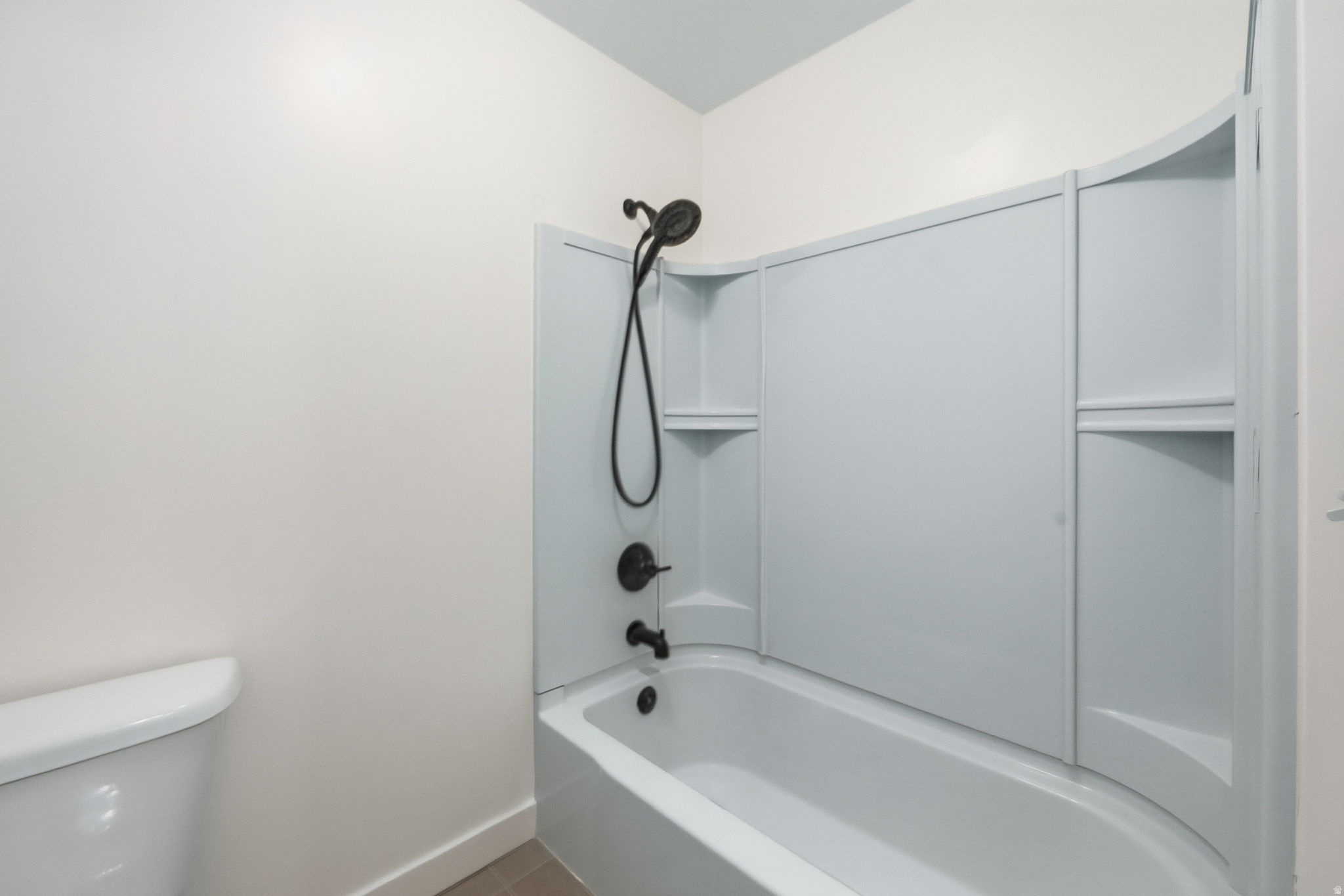 SHORELINE CREEKSIDE - Residential