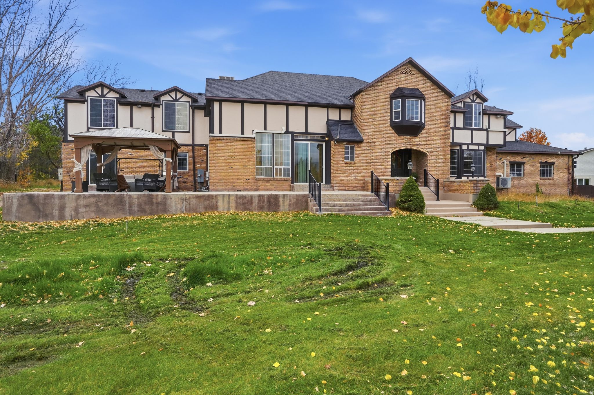 JOHNSON-ANDERSON - Residential