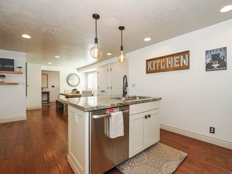 Tiny photo for 2425 E CINNABAR LN, Cottonwood Heights, UT 84121 (MLS # 2165214)