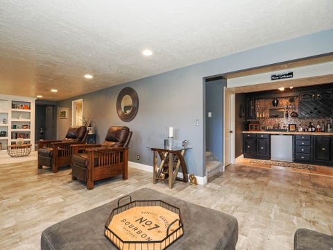 Tiny photo for 2425 E CINNABAR LN, Cottonwood Heights, UT 84121 (MLS # 2165214)