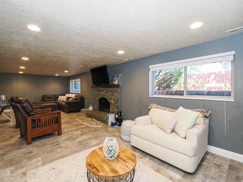 Tiny photo for 2425 E CINNABAR LN, Cottonwood Heights, UT 84121 (MLS # 2165214)