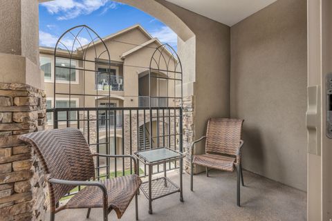 Tiny photo for 905 S MAIN ST #G, Layton, UT 84041 (MLS # 2133650)