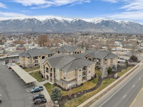 Tiny photo for 905 S MAIN ST #G, Layton, UT 84041 (MLS # 2133650)