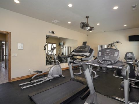 Tiny photo for 905 S MAIN ST #G, Layton, UT 84041 (MLS # 2133650)