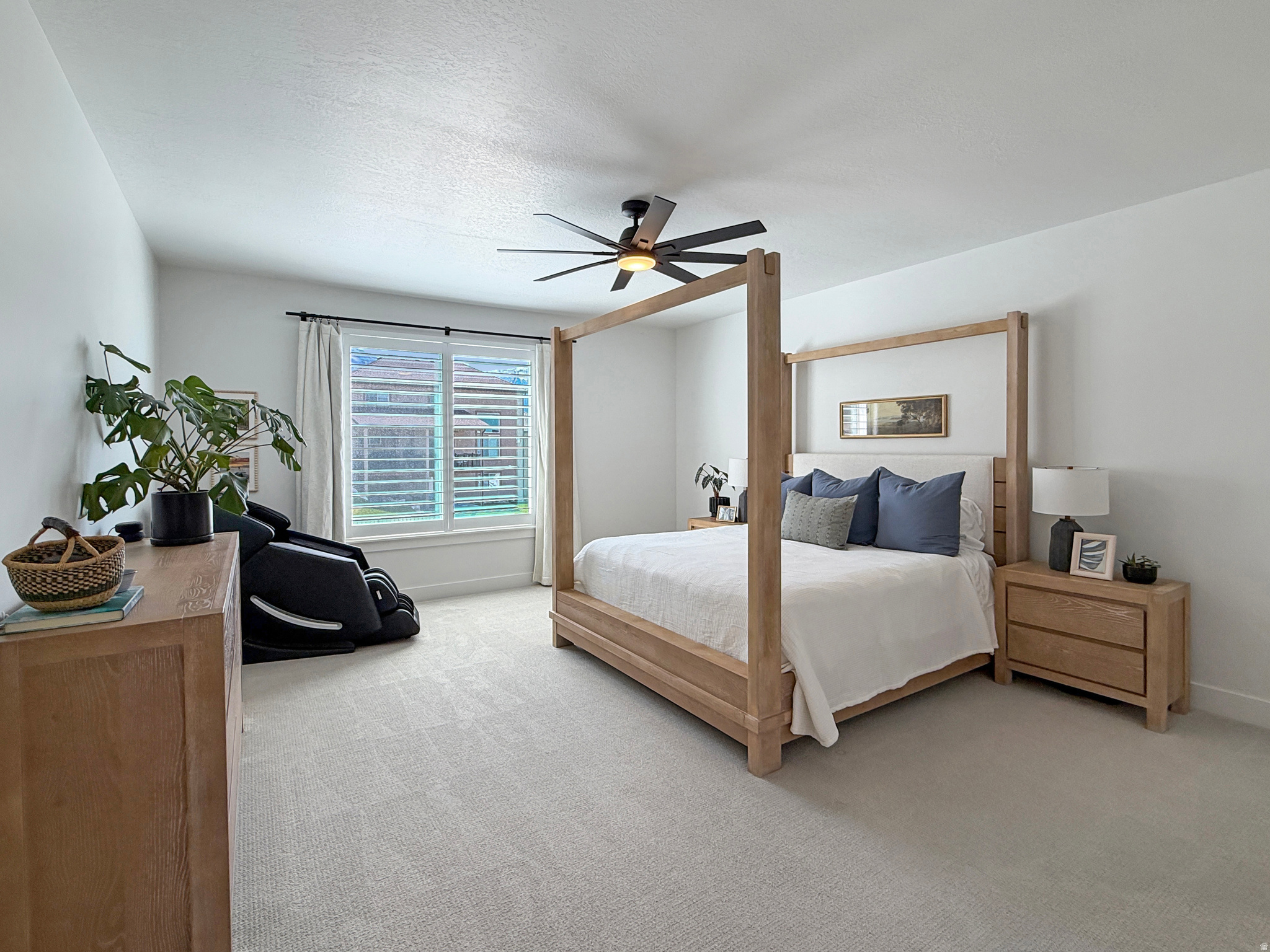 VIEWS AT ROCKWOOD - Residential