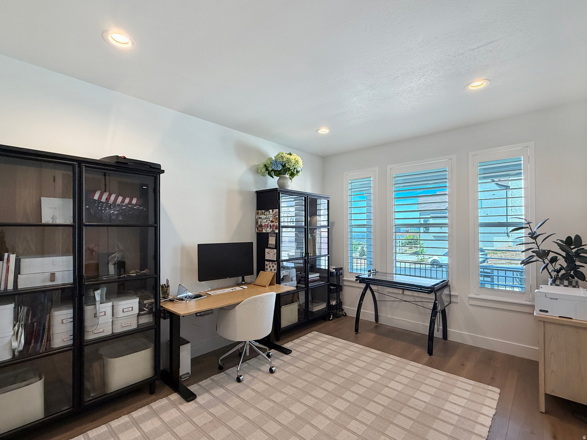VIEWS AT ROCKWOOD - Residential