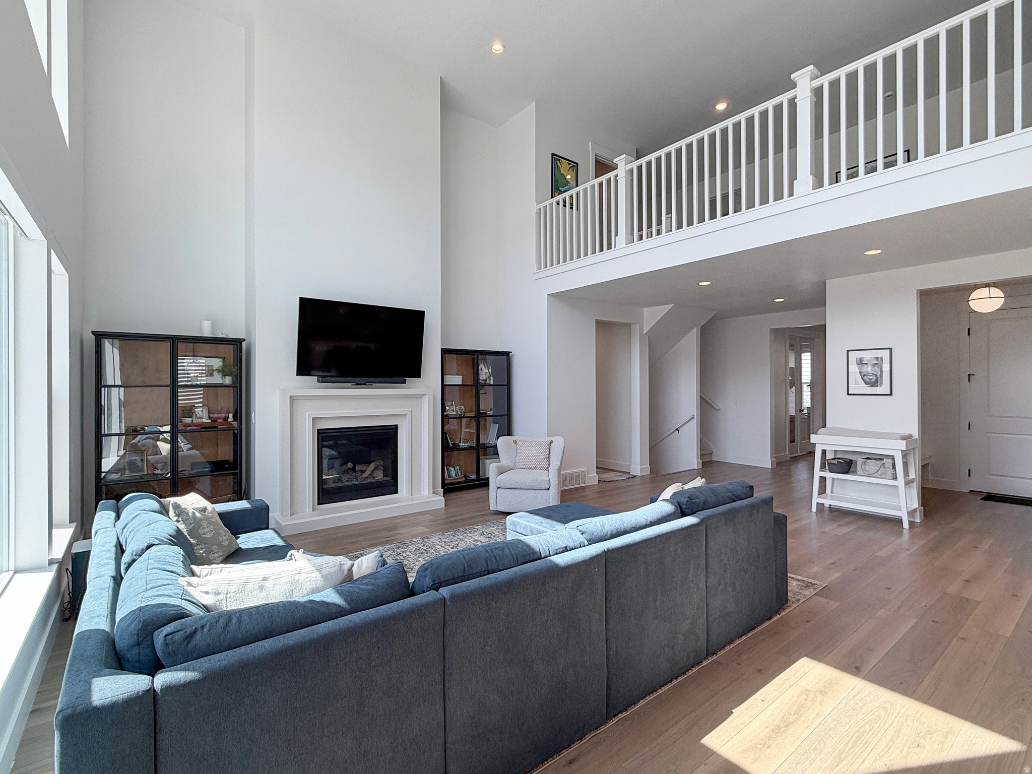VIEWS AT ROCKWOOD - Residential