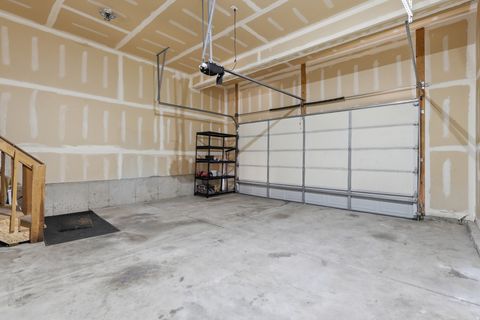 Tiny photo for 449 E APPLE BLOSSOM DR, Pleasant Grove, UT 84062 (MLS # 2147111)