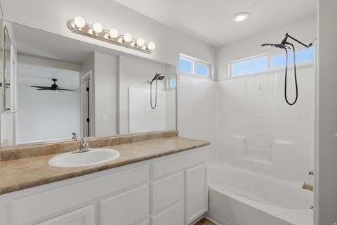 Tiny photo for 449 E APPLE BLOSSOM DR, Pleasant Grove, UT 84062 (MLS # 2147111)