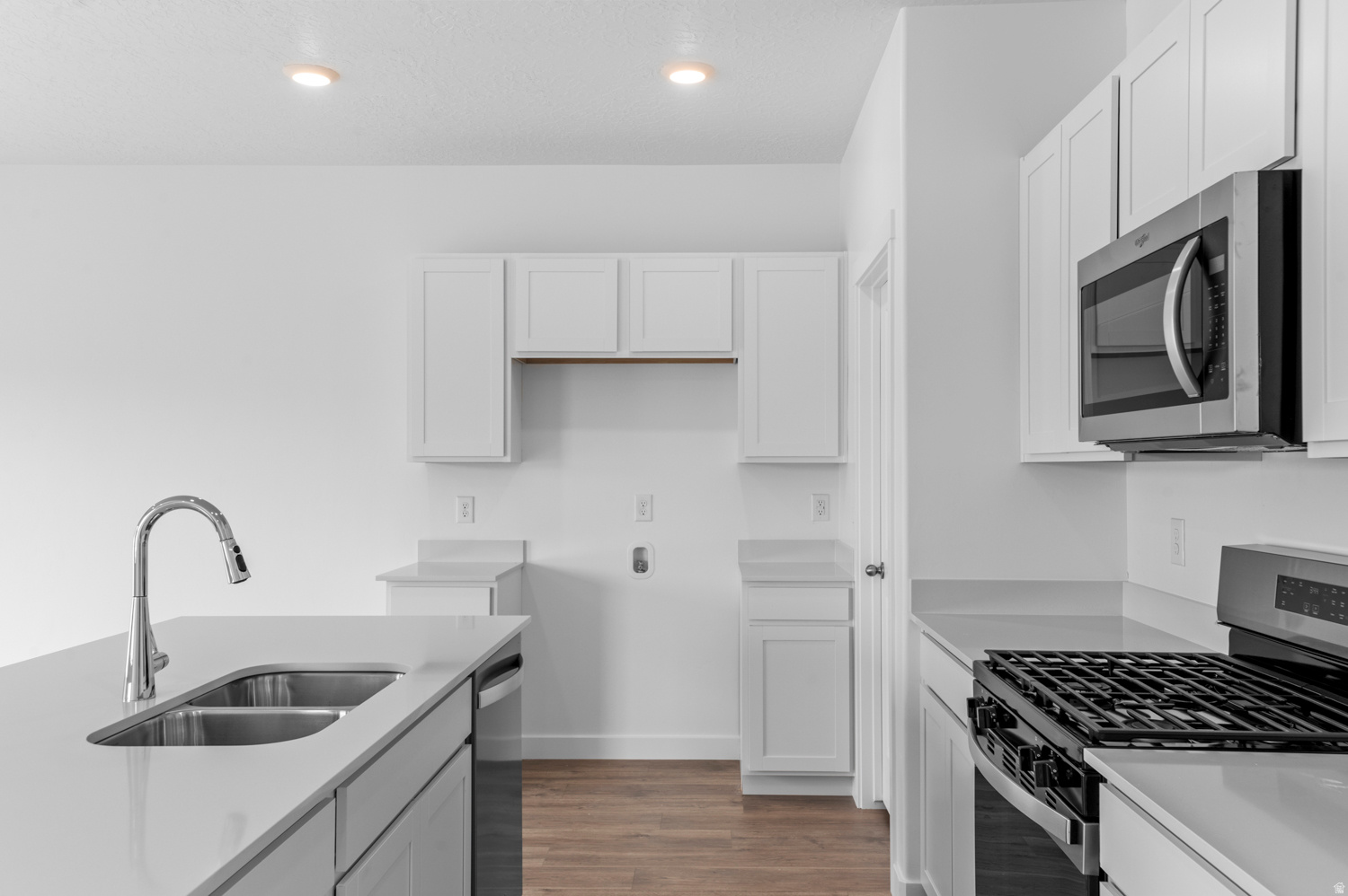 VIRIDIAN - Residential