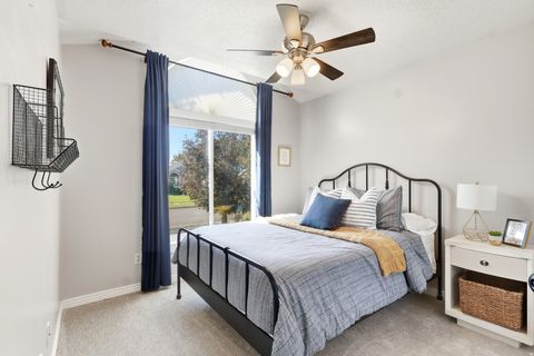 Tiny photo for 383 S 950 W, Layton, UT 84041 (MLS # 2134515)